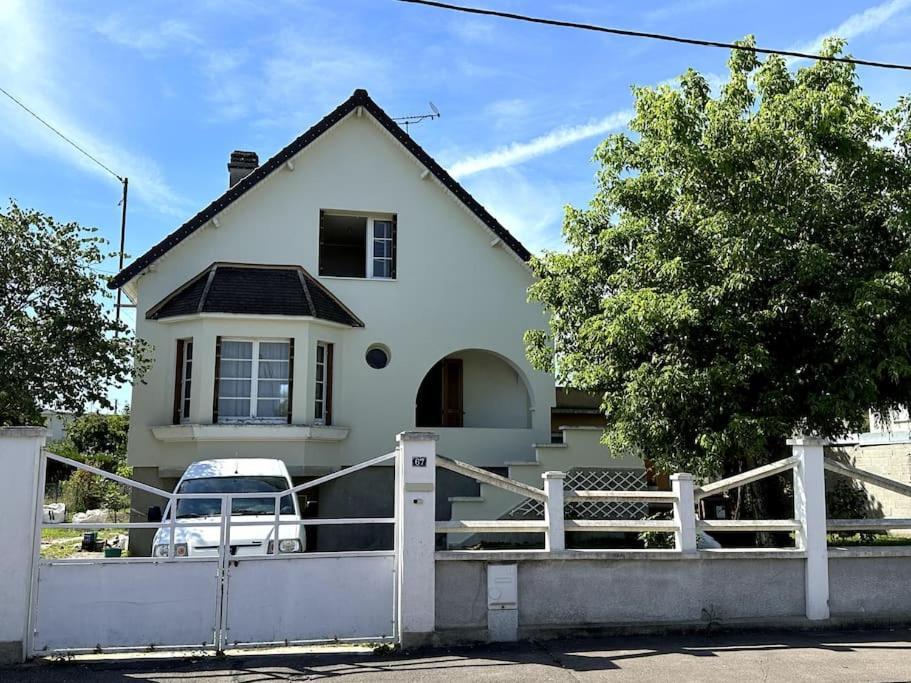 Charmante Maison Avec Jardin A Troyes Sainte-Savine Zewnętrze zdjęcie